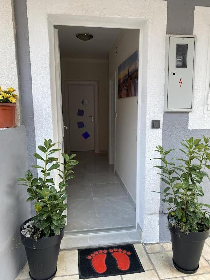 Lana Sibenik Apartment Exterior photo
